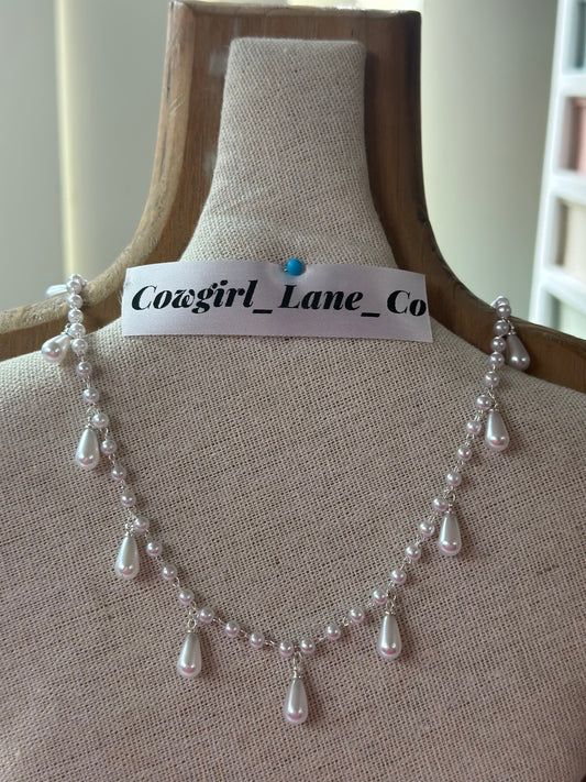 Necklace/choker