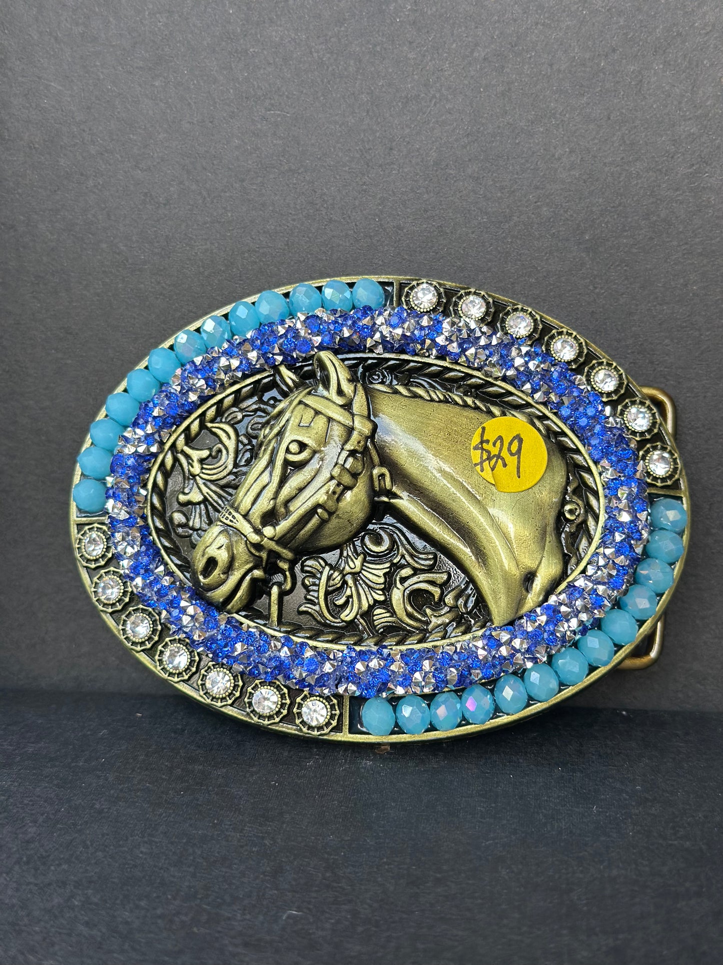 belt buckle