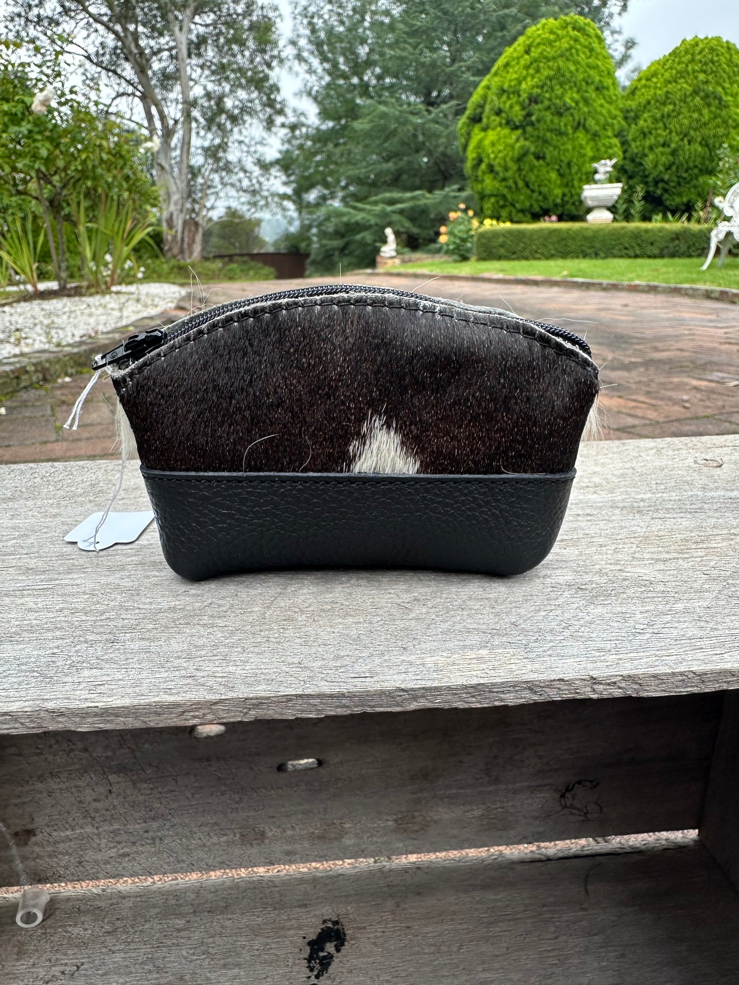 Australian Made Cowhide and leather coin purse