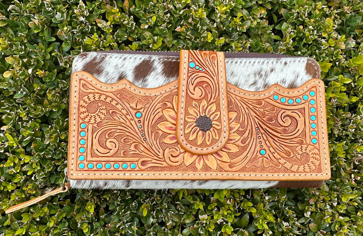 wallet with phone pocket