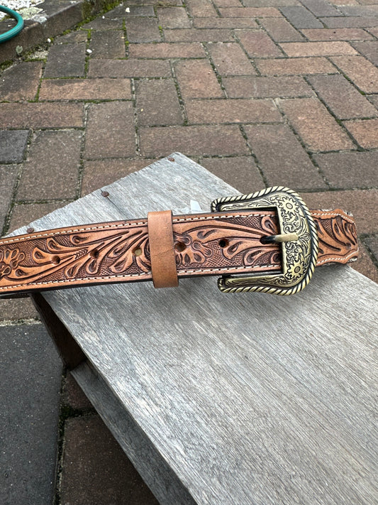 Australian Made Cowhide and leather Belt Size Large