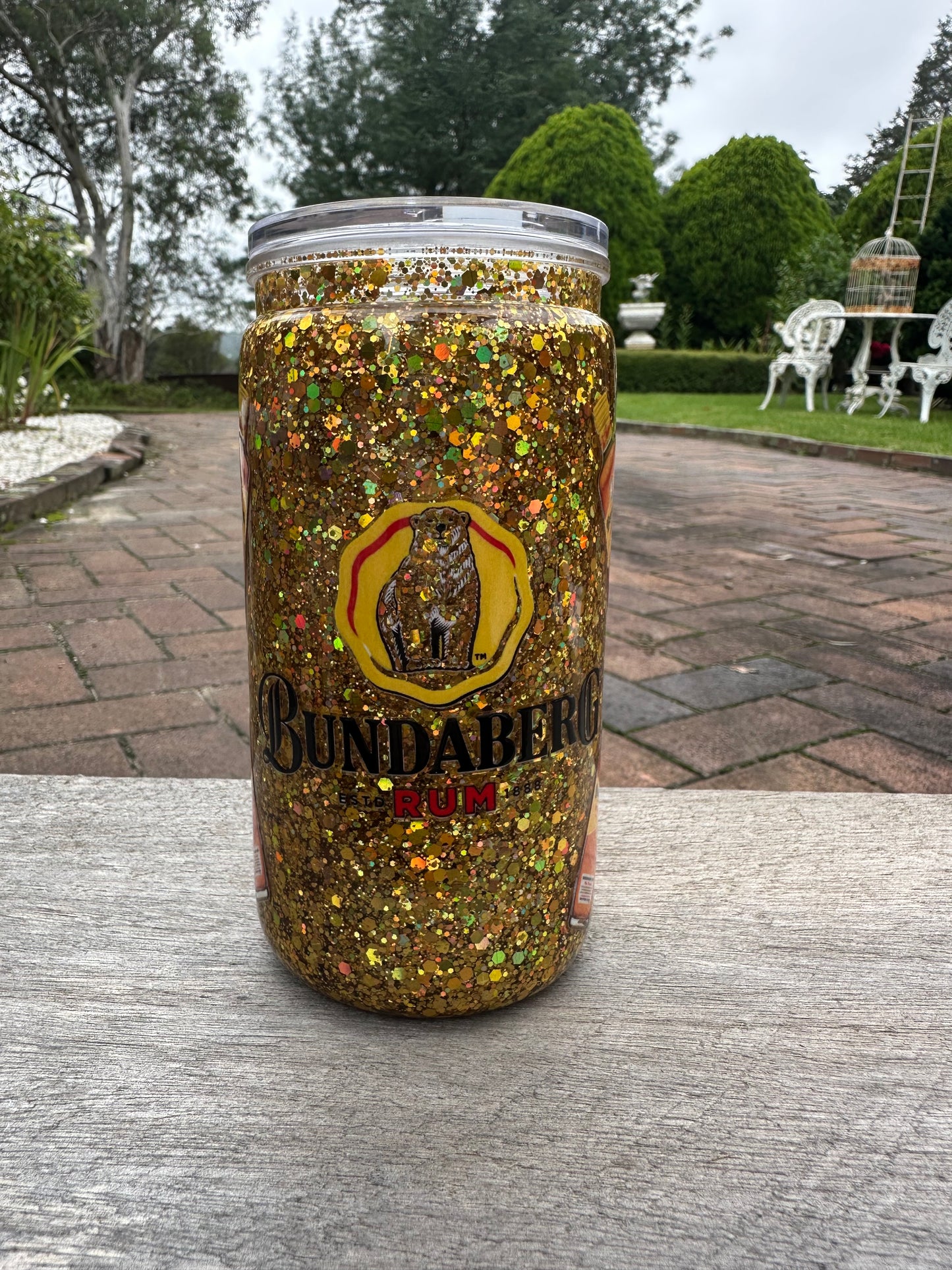 Bundy rum Snowglobe tumbler