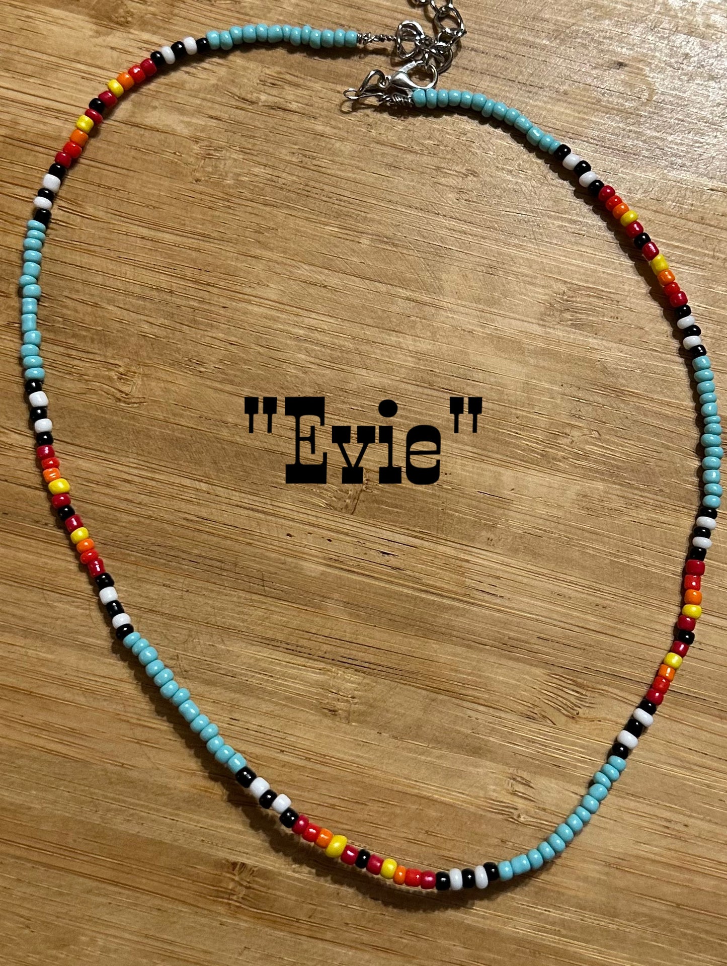 “Evie” wire beaded necklace