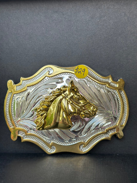 belt buckle
