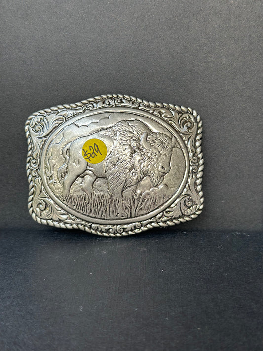 belt buckle