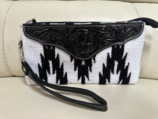 saddle blanket clutch